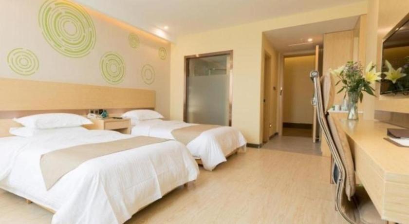 Greentree Inn Suzhou Taicang City Liuhe Town Tinghai Road Express Hotel Kültér fotó